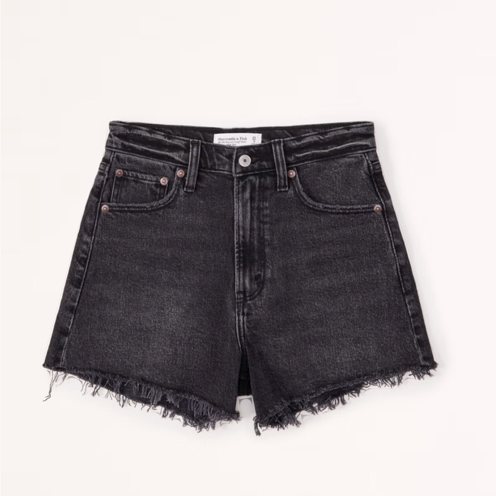 Abercrombie 90s Relaxed Cutoff Short High Rise